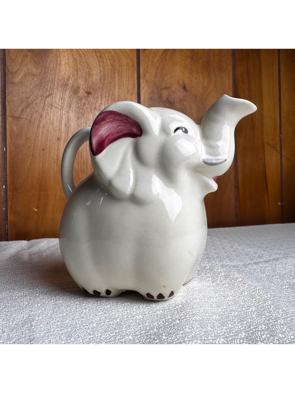 Vintage Darling USA Elephant Creamer Pitcher, 5 Inch Whimsical Ceramic Milk Jug - Picture 2 of 10